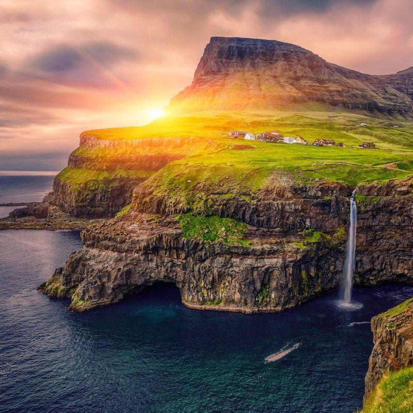 Faroe Islands Puffin Weekend Retreat